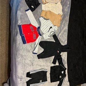 Newborn/0 to 3 months small bundle